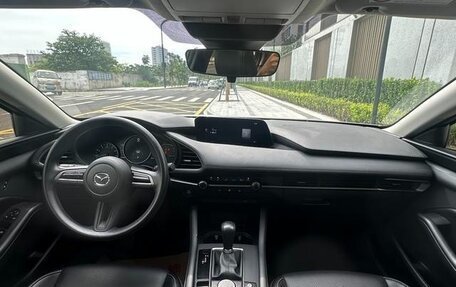 Mazda 3, 2021 год, 1 620 000 рублей, 9 фотография