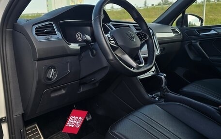 Volkswagen Tiguan II, 2022 год, 3 200 000 рублей, 6 фотография