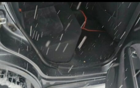 Mitsubishi Outlander III рестайлинг 3, 2005 год, 800 000 рублей, 4 фотография