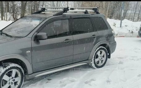 Mitsubishi Outlander III рестайлинг 3, 2005 год, 800 000 рублей, 6 фотография