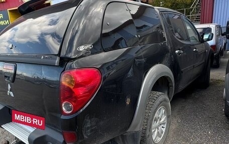 Mitsubishi L200 IV рестайлинг, 2012 год, 1 100 000 рублей, 3 фотография