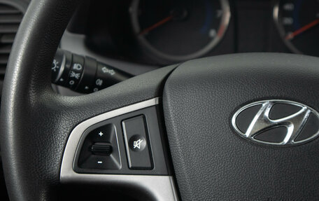 Hyundai Solaris II рестайлинг, 2014 год, 1 039 000 рублей, 16 фотография