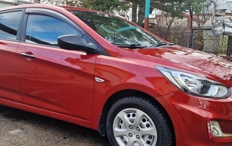 Hyundai Solaris II рестайлинг, 2012 год, 770 000 рублей, 13 фотография