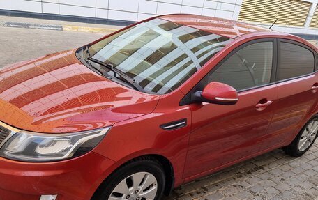 KIA Rio III рестайлинг, 2012 год, 860 000 рублей, 6 фотография