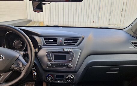 KIA Rio III рестайлинг, 2012 год, 860 000 рублей, 9 фотография