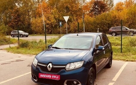 Renault Sandero II рестайлинг, 2015 год, 650 000 рублей, 4 фотография