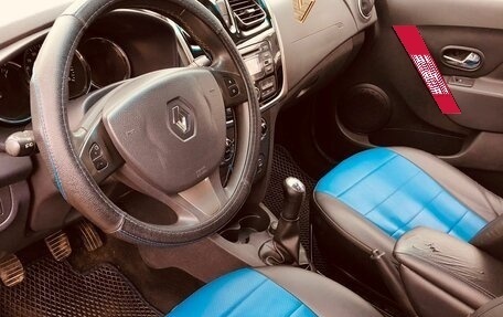 Renault Sandero II рестайлинг, 2015 год, 650 000 рублей, 12 фотография