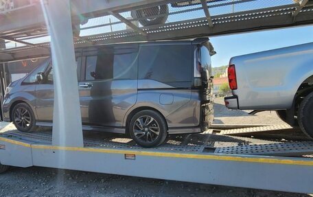 Honda Stepwgn IV, 2020 год, 3 000 000 рублей, 20 фотография