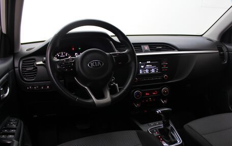 KIA Rio IV, 2021 год, 1 799 000 рублей, 10 фотография