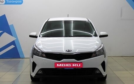 KIA Rio IV, 2021 год, 1 799 000 рублей, 2 фотография