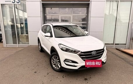 Hyundai Tucson III, 2016 год, 1 990 000 рублей, 3 фотография