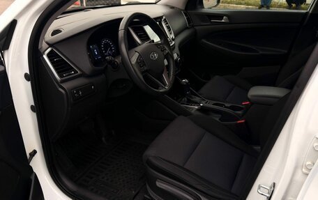 Hyundai Tucson III, 2016 год, 1 990 000 рублей, 10 фотография