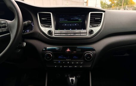 Hyundai Tucson III, 2016 год, 1 990 000 рублей, 12 фотография