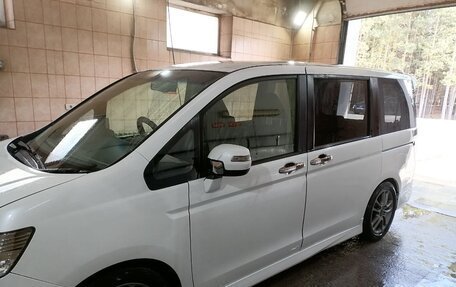 Honda Stepwgn IV, 2014 год, 2 090 000 рублей, 21 фотография