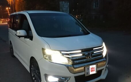 Honda Stepwgn IV, 2014 год, 2 090 000 рублей, 11 фотография