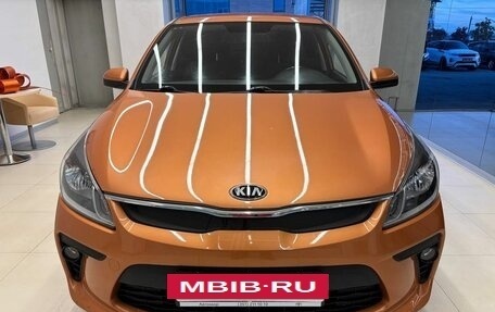 KIA Rio IV, 2017 год, 1 300 000 рублей, 2 фотография