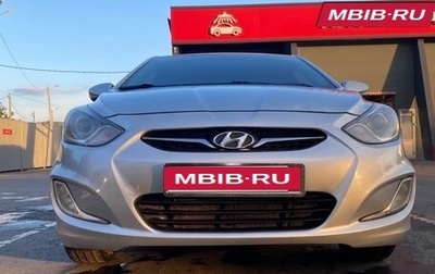 Hyundai Solaris II рестайлинг, 2012 год, 330 000 рублей, 1 фотография