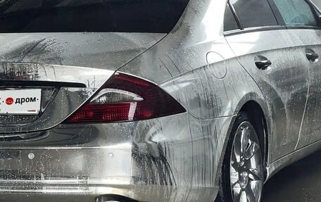 Mercedes-Benz CLS, 2004 год, 1 100 000 рублей, 22 фотография