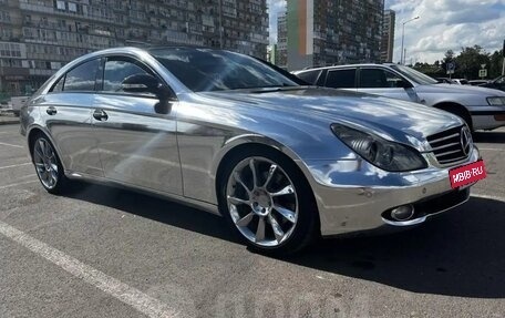 Mercedes-Benz CLS, 2004 год, 1 100 000 рублей, 23 фотография