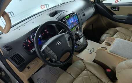 Hyundai Grand Starex Grand Starex I рестайлинг 2, 2008 год, 1 099 000 рублей, 10 фотография
