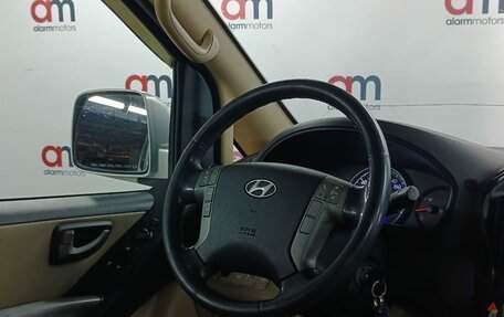 Hyundai Grand Starex Grand Starex I рестайлинг 2, 2008 год, 1 099 000 рублей, 13 фотография