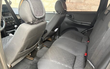 Chevrolet Niva I рестайлинг, 2006 год, 600 000 рублей, 8 фотография