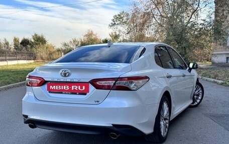 Toyota Camry, 2018 год, 2 350 000 рублей, 4 фотография