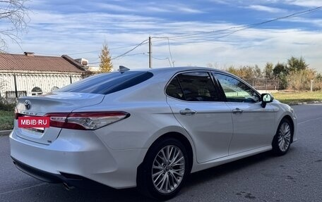 Toyota Camry, 2018 год, 2 350 000 рублей, 6 фотография