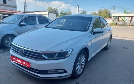 Volkswagen Passat B8 рестайлинг, 2018 год, 1 750 000 рублей, 4 фотография