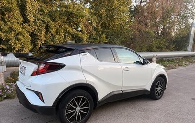 Toyota C-HR I рестайлинг, 2021 год, 3 000 000 рублей, 1 фотография