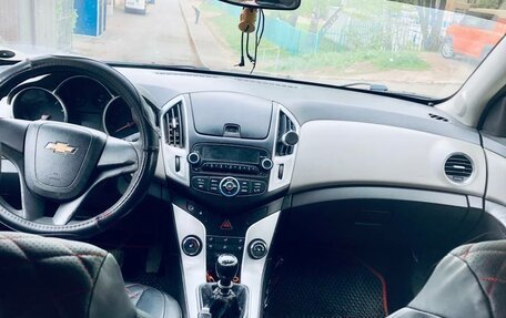 Chevrolet Cruze II, 2013 год, 490 000 рублей, 5 фотография
