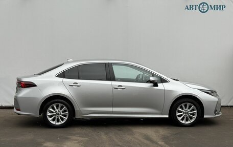 Toyota Corolla, 2021 год, 1 799 000 рублей, 4 фотография