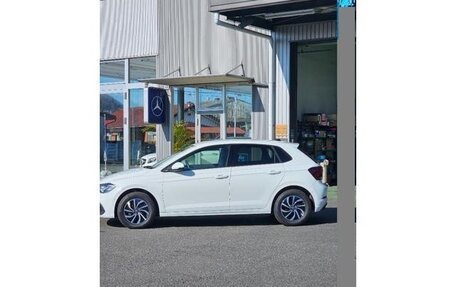 Volkswagen Polo VI (EU Market), 2022 год, 990 000 рублей, 10 фотография