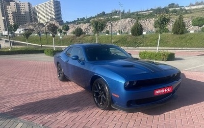 Dodge Challenger III рестайлинг 2, 2021 год, 1 980 000 рублей, 1 фотография