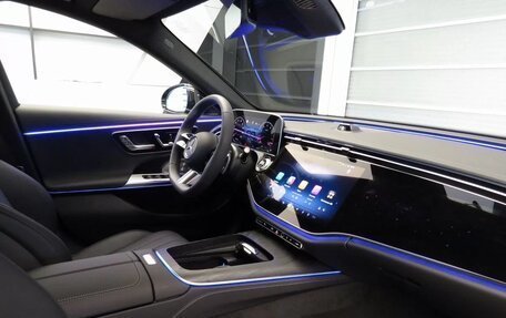 Mercedes-Benz E-Класс, 2025 год, 9 895 000 рублей, 5 фотография