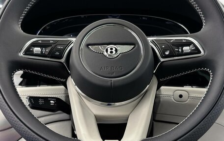 Bentley Bentayga I, 2025 год, 39 000 000 рублей, 18 фотография