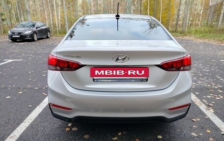 Hyundai Solaris II рестайлинг, 2017 год, 1 290 000 рублей, 2 фотография