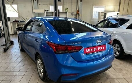 Hyundai Solaris II рестайлинг, 2017 год, 930 000 рублей, 2 фотография