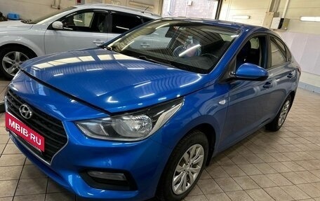 Hyundai Solaris II рестайлинг, 2017 год, 930 000 рублей, 3 фотография