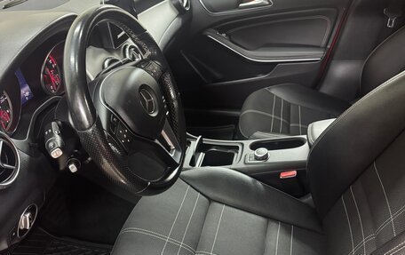 Mercedes-Benz GLA, 2014 год, 1 900 000 рублей, 10 фотография