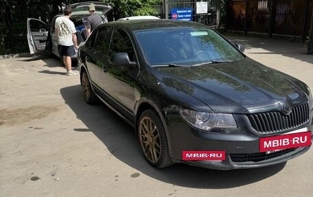 Skoda Superb III рестайлинг, 2012 год, 850 000 рублей, 4 фотография