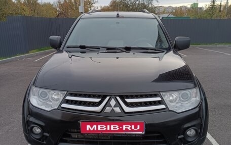 Mitsubishi Pajero Sport II рестайлинг, 2014 год, 1 335 000 рублей, 1 фотография