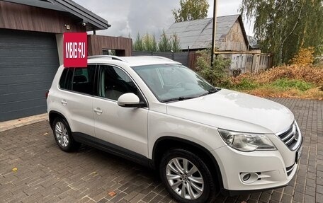 Volkswagen Tiguan I, 2011 год, 1 500 000 рублей, 2 фотография