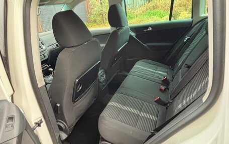 Volkswagen Tiguan I, 2011 год, 1 500 000 рублей, 21 фотография