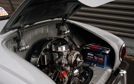 Volkswagen Karmann-Ghia, 1971 год, 4 000 000 рублей, 12 фотография