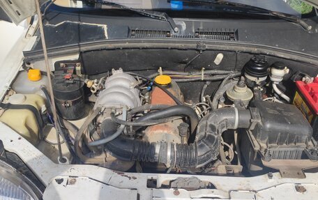 Chevrolet Niva I рестайлинг, 2003 год, 220 000 рублей, 8 фотография