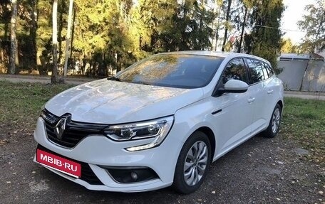 Renault Megane IV, 2017 год, 1 250 000 рублей, 1 фотография