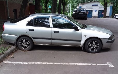 Mitsubishi Carisma I, 2002 год, 120 000 рублей, 1 фотография