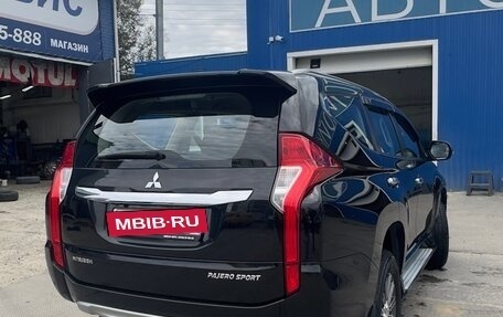 Mitsubishi Pajero Sport III рестайлинг, 2020 год, 3 900 000 рублей, 8 фотография