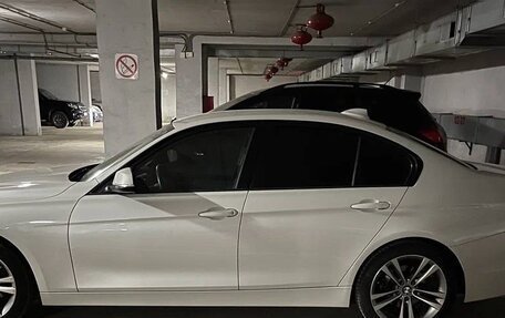 BMW 3 серия, 2017 год, 2 400 000 рублей, 7 фотография
